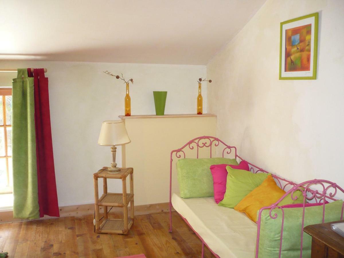 Soleil Et Ombre Hotel Villedieu  ภายนอก รูปภาพ